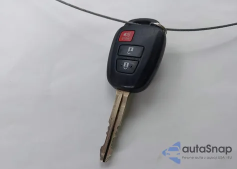 2019 Toyota Highlander Le from USA, damaged, VIN 5TDZARFH3KS052017